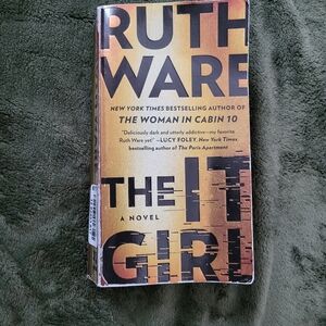 The It Girl book by Ruth Ware